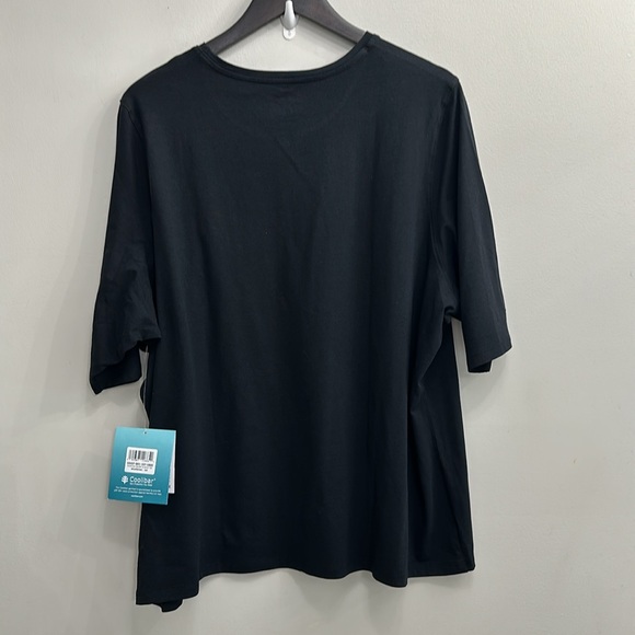 Coolibar Women's Morada Everyday Short Sleeve T-Shirt - Picture 6 of 7